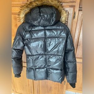 S13
Gloss Allie Faux Fur Thumbhole Puffer Jacket